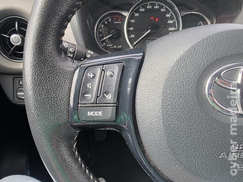 TOYOTA YARIS 1.0 VVT-i COMFORT Gasolina