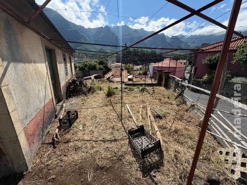 Moradia T2 para Venda