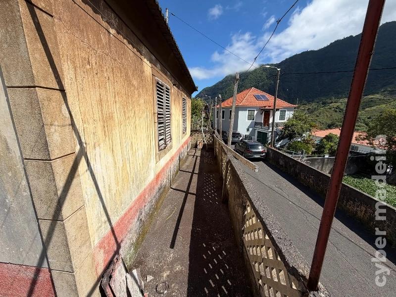 Moradia T2 para Venda