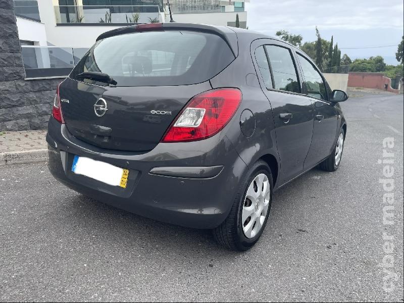 OPEL CORSA 1.3 cdti 95cv - 2014 Gasóleo