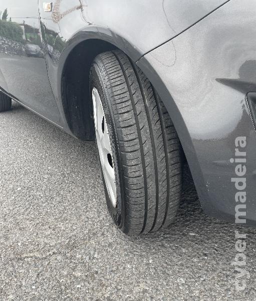 OPEL CORSA 1.3 cdti 95cv - 2014 Gasóleo