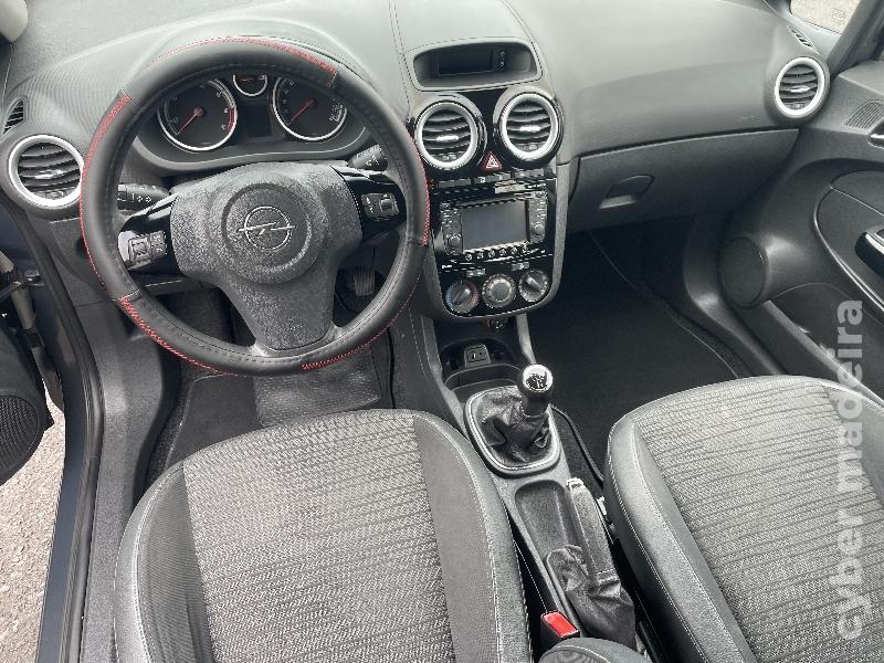 OPEL CORSA 1.3 cdti 95cv - 2014 Gasóleo