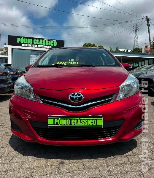 TOYOTA YARIS D4D Gasóleo