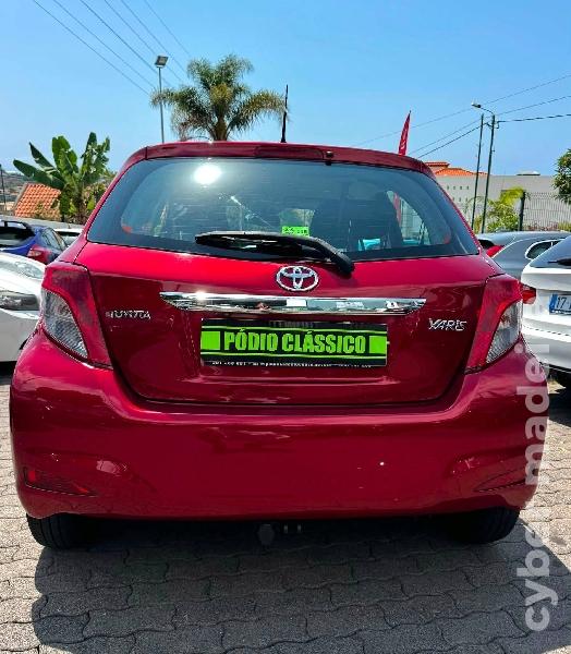 TOYOTA YARIS D4D Gasóleo