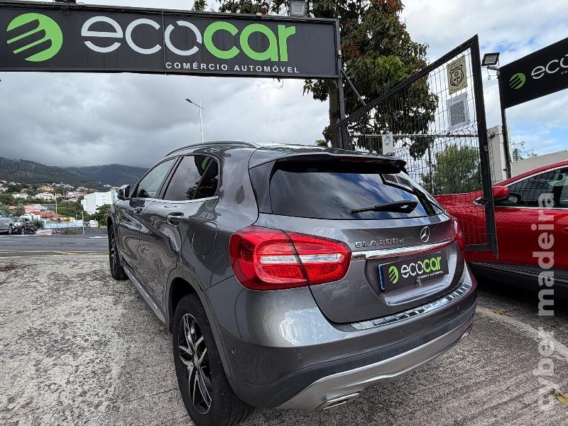 MERCEDES GLA 200d 135 cv Gasóleo