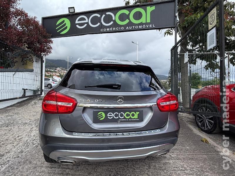 MERCEDES GLA 200d 135 cv Gasóleo