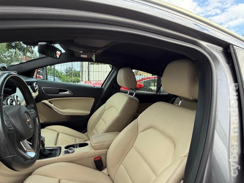 MERCEDES GLA 200d 135 cv Gasóleo