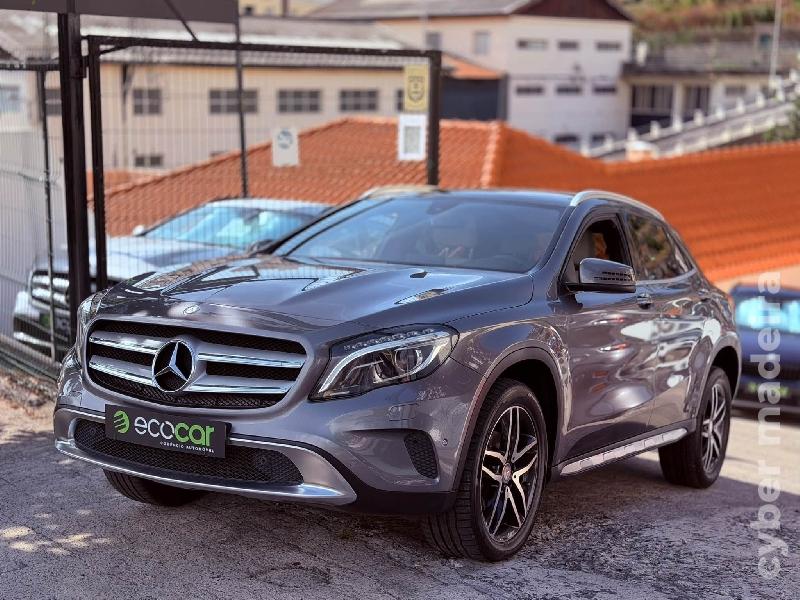 MERCEDES GLA 200d 135 cv Gasóleo