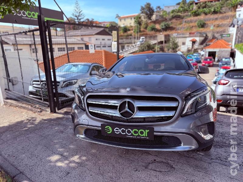 MERCEDES GLA 200d 135 cv Gasóleo
