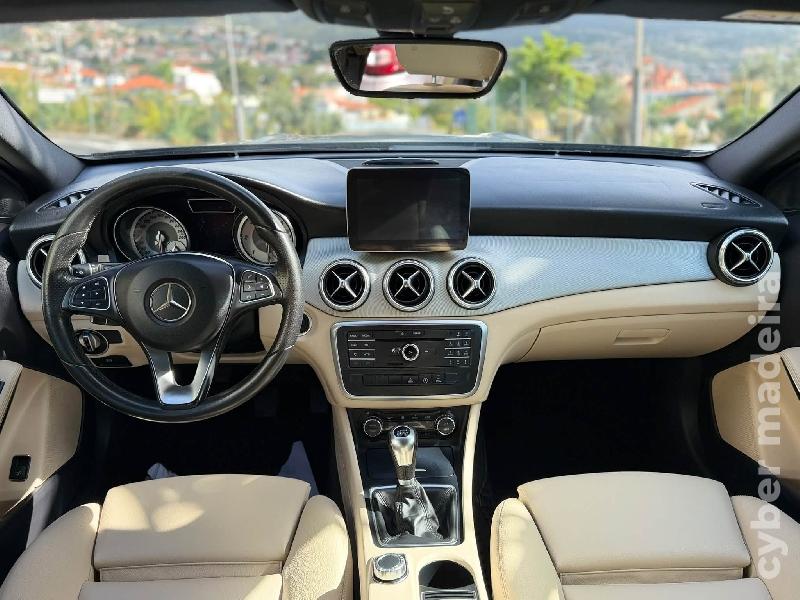 MERCEDES GLA 200d 135 cv Gasóleo