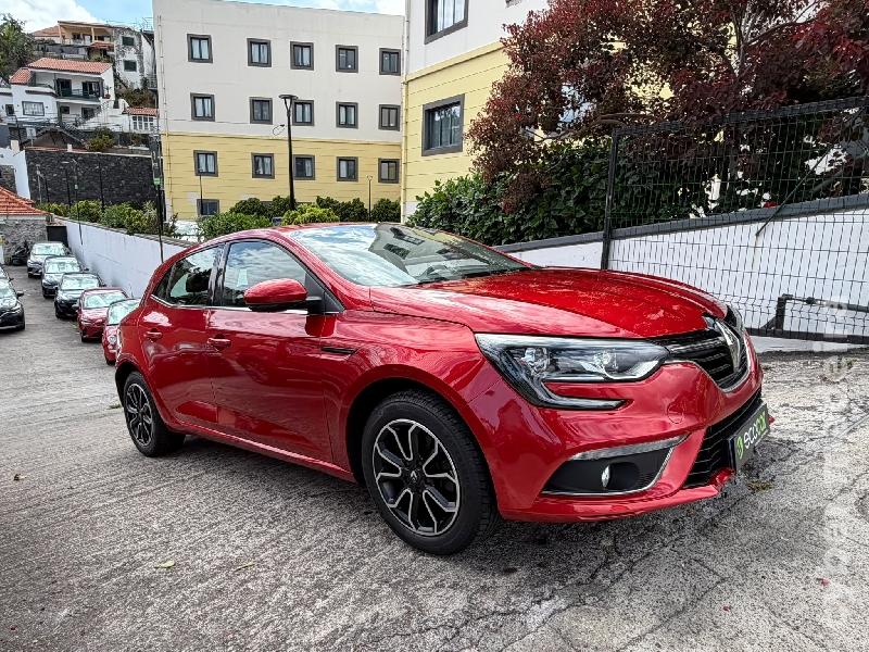 RENAULT MEGANE 1.5 DCI 110 cv Gasóleo