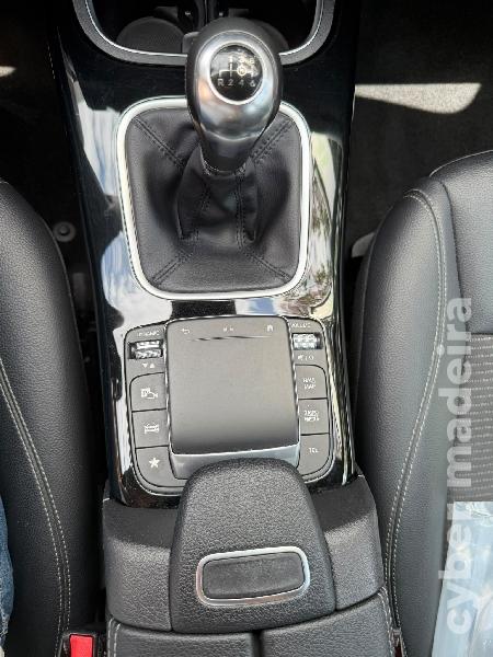 MERCEDES A 2.0d 115 cv Progressive Line Gasóleo