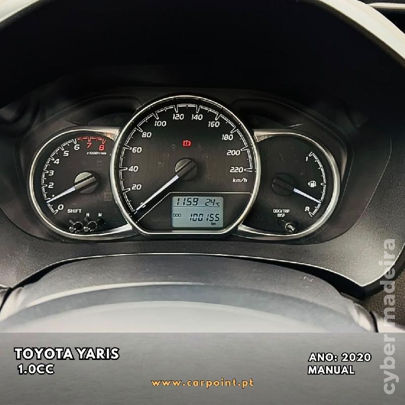 TOYOTA YARIS 1.0cc Gasolina