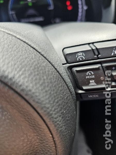 TOYOTA YARIS 1.5 HYBRID Dynamic Force E 116cv AUTO Híbrido