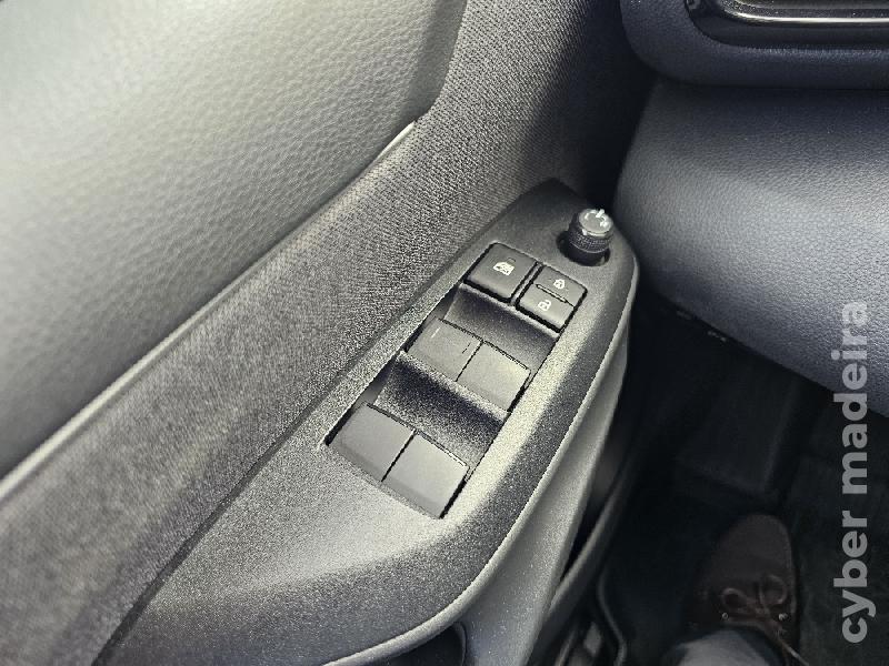 TOYOTA YARIS 1.5 HYBRID Dynamic Force E 116cv AUTO Híbrido