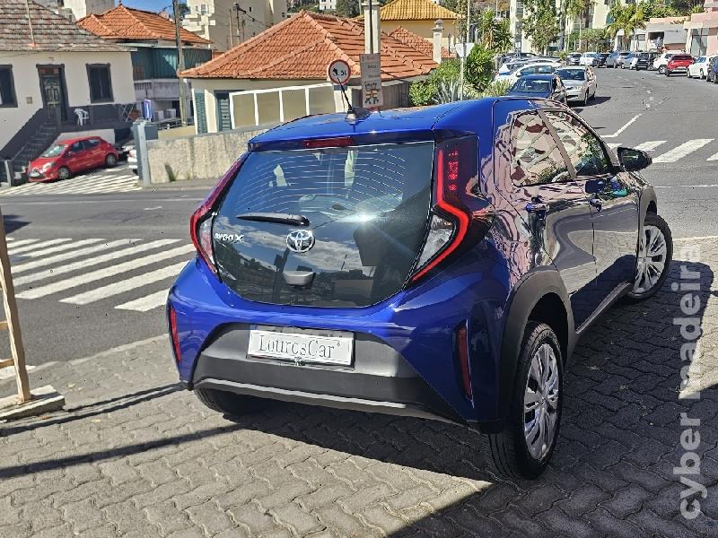 TOYOTA AYGO X 1.0 Play 72cv Gasolina