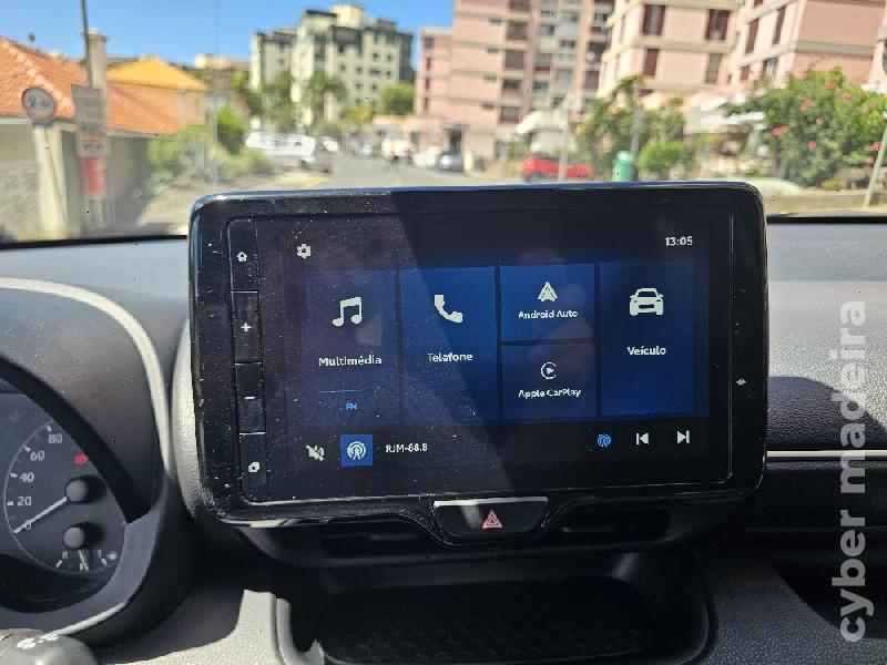 TOYOTA YARIS 1.5 HYBRID Comfort 115cv AUTO Híbrido