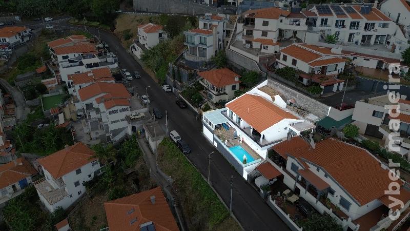 Moradia T4 para Arrendamento