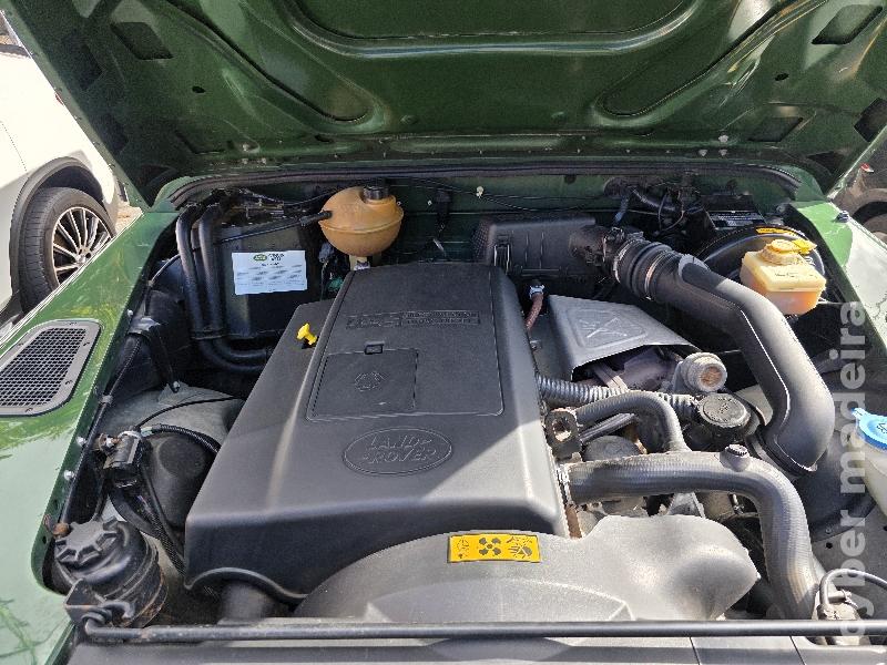LAND-ROVER DEFENDER 90 TD5 7 LUGARES Gasóleo