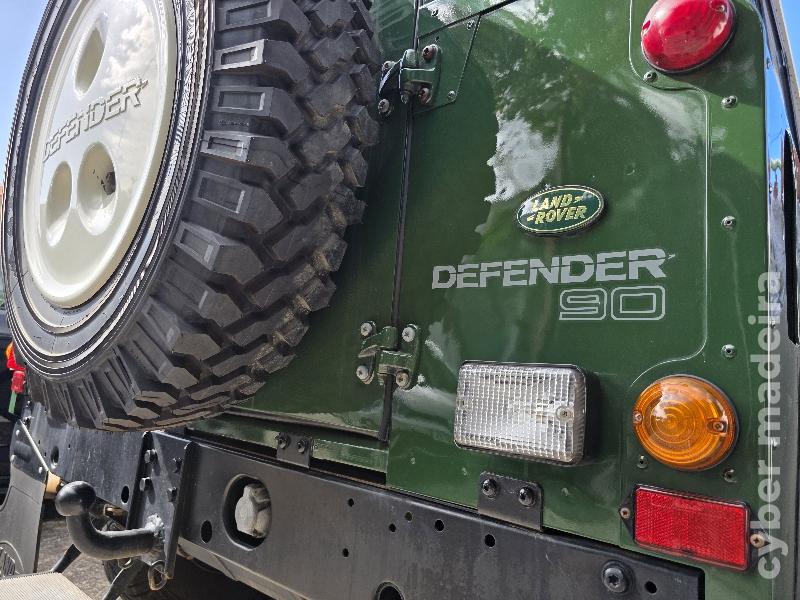 LAND-ROVER DEFENDER 90 TD5 7 LUGARES Gasóleo