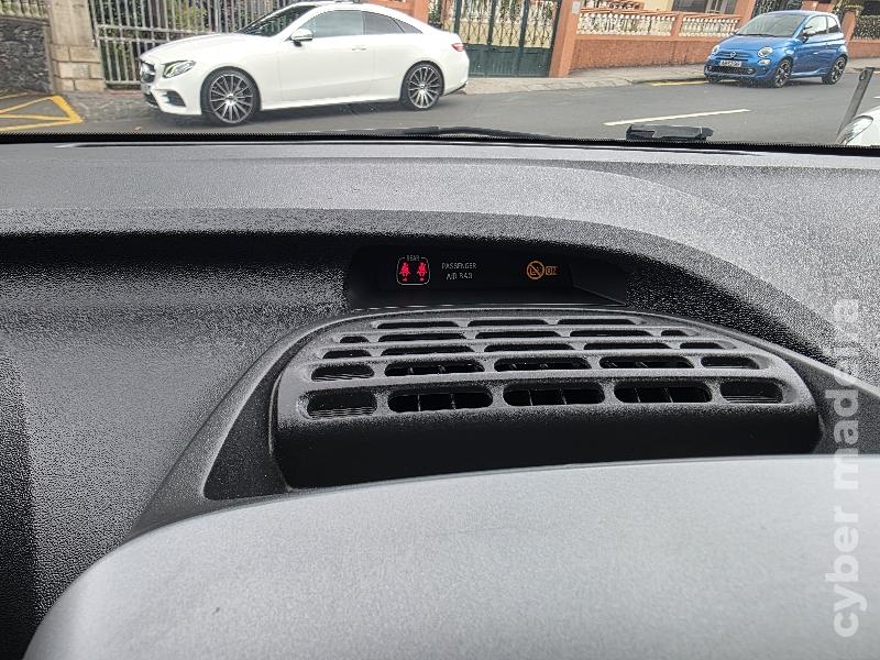 TOYOTA AYGO 1.0 VVT-i X-PLAY Gasolina