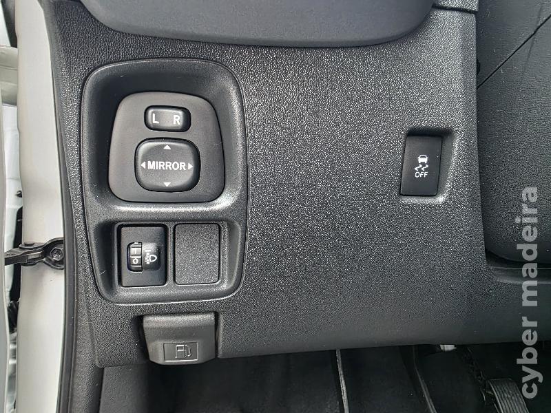 TOYOTA AYGO 1.0 VVT-i X-PLAY Gasolina