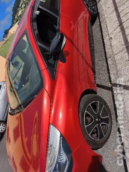 RENAULT CLIO 1.5 Gasóleo