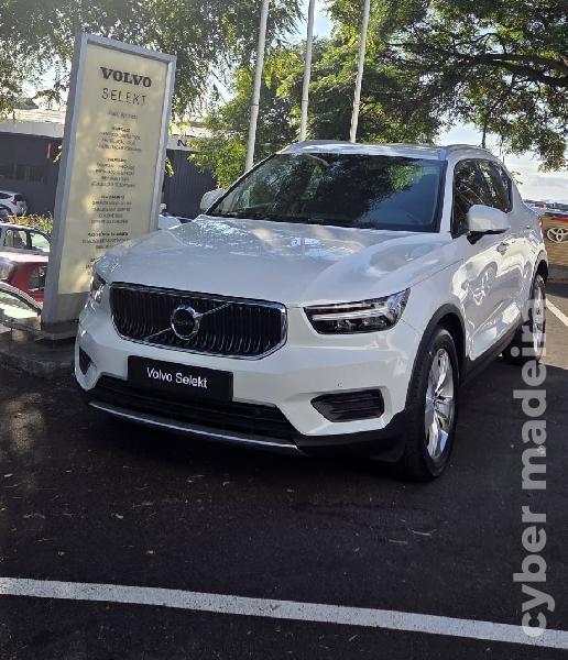 VOLVO XC XC40 T3 Man 6 Vel. Gasolina
