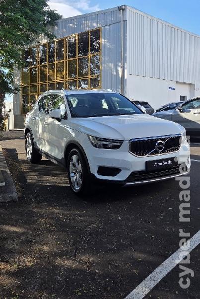 VOLVO XC XC40 T3 Man 6 Vel. Gasolina
