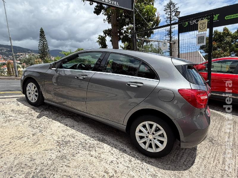 MERCEDES A 180 CDI 1.5 D 110 cv Gasóleo