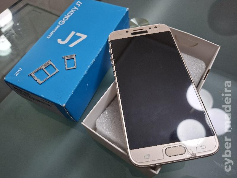 Samsung J7 2017