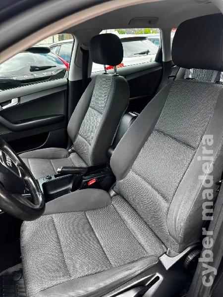 AUDI A3 1.6 Tdi Gasóleo