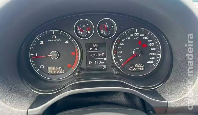 AUDI A3 1.6 Tdi Gasóleo