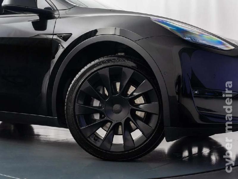 TESLA Model Y Long Range Tração Integral Eléctrico