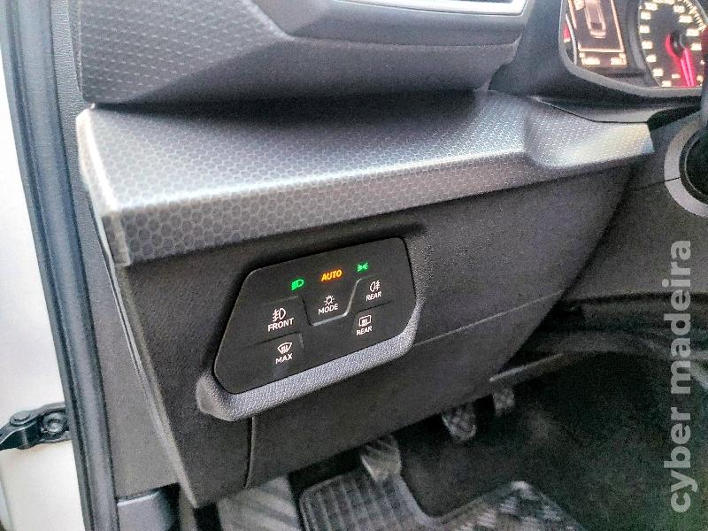 SEAT LEON 2.0-TDI 2023 Gasóleo