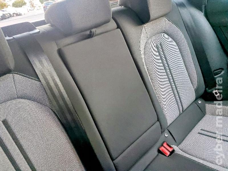 SEAT LEON 2.0-TDI 2023 Gasóleo