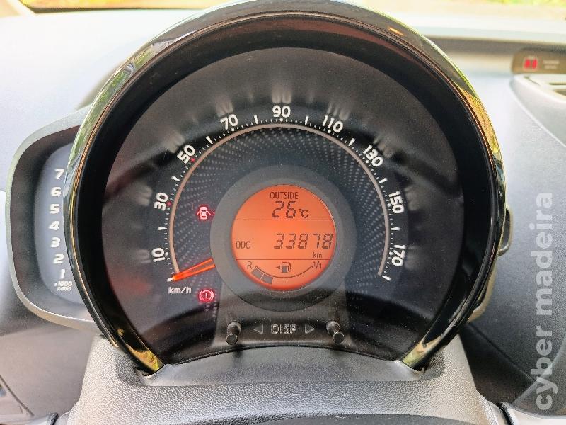 TOYOTA AYGO 1.0-VVTI 2020 Gasolina