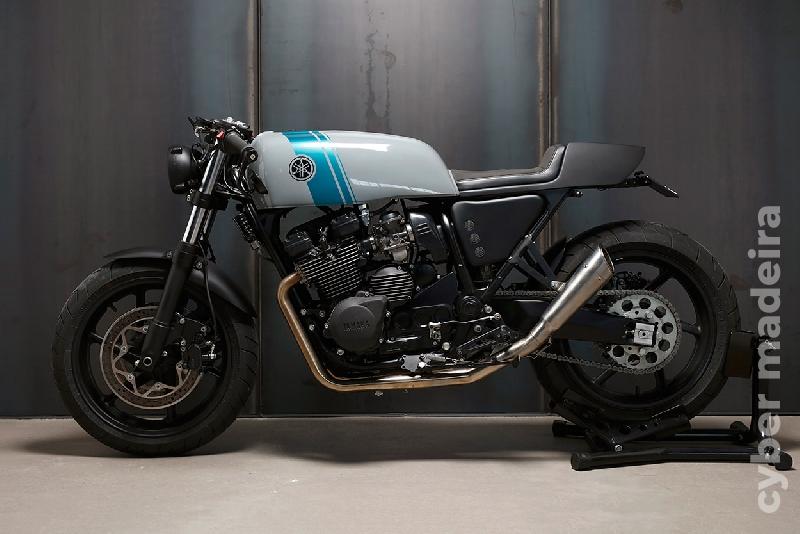 Yamaha XJ 600 cc Sport, turismo
