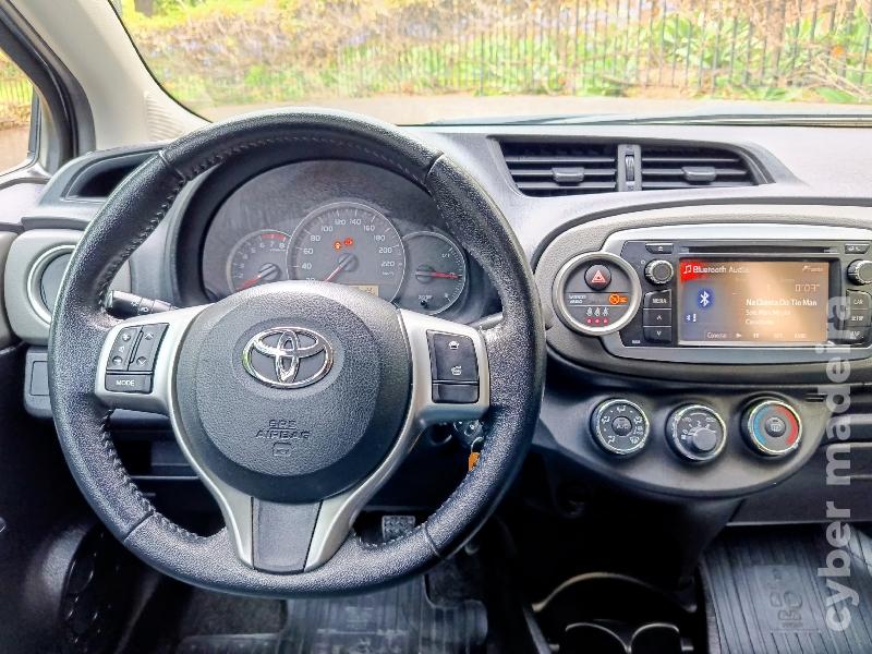TOYOTA YARIS 1.0-VVTI 2012 Gasolina