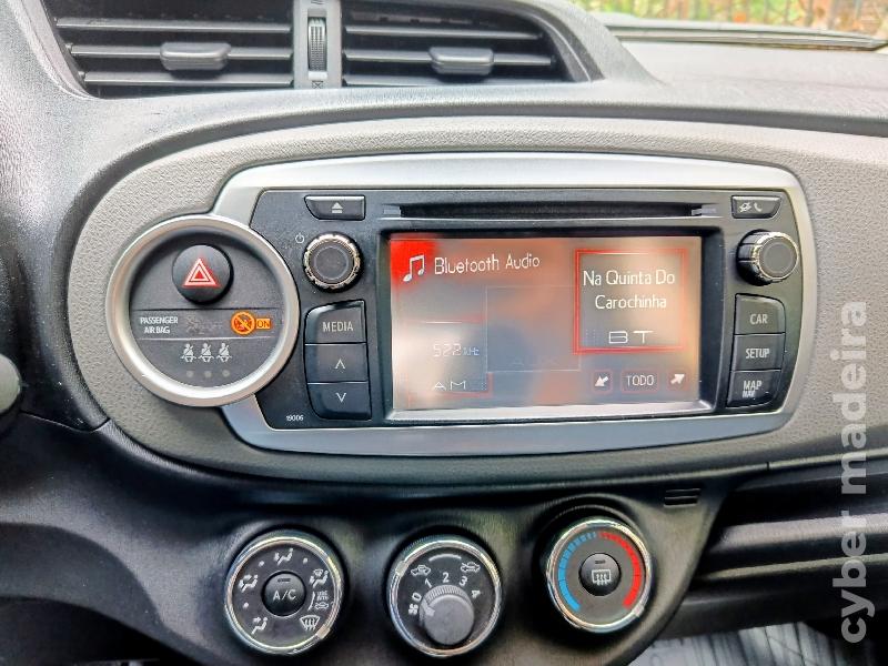 TOYOTA YARIS 1.0-VVTI 2012 Gasolina