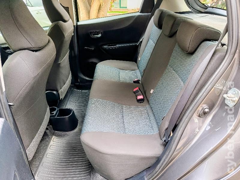 TOYOTA YARIS 1.0-VVTI 2012 Gasolina