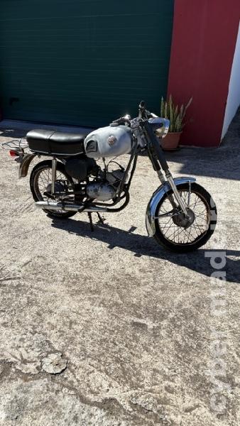 Casal 120 modelo de luxo 50 cc Grande turismo