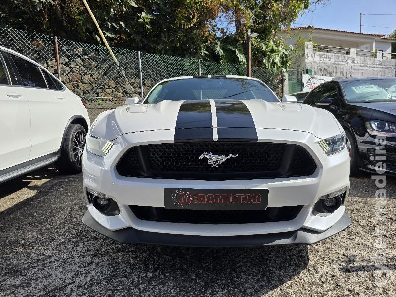 FORD MUSTANG GT 5.0 Gasolina