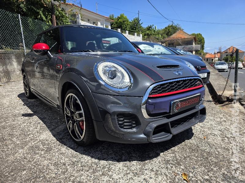 MINI MINI JOHN COOPER WORKS Gasolina