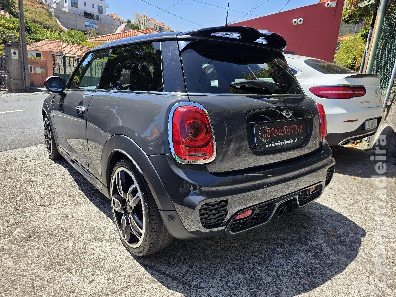 MINI MINI JOHN COOPER WORKS Gasolina