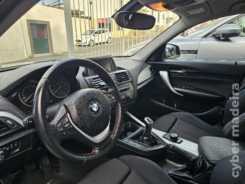 BMW Serie 1 116 D SPORT Gasóleo
