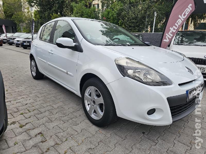 RENAULT CLIO 1.5 DCI Gasóleo