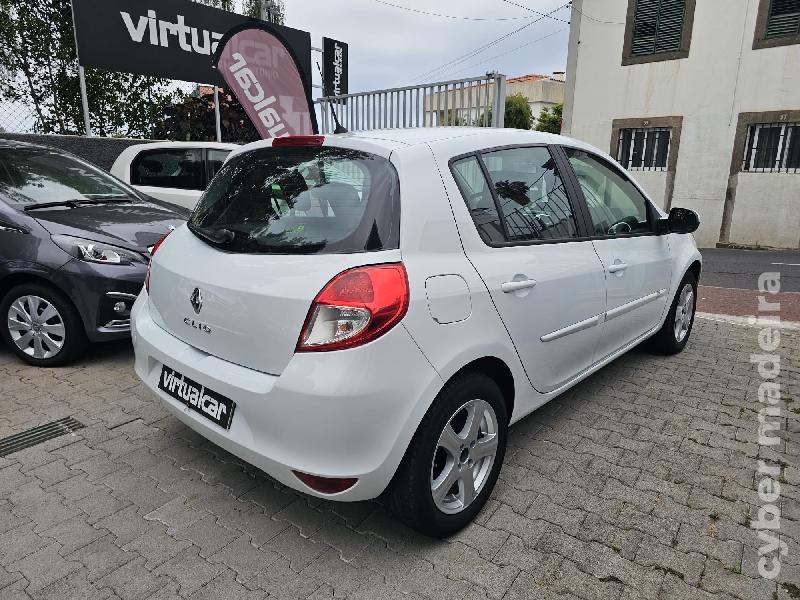 RENAULT CLIO 1.5 DCI Gasóleo