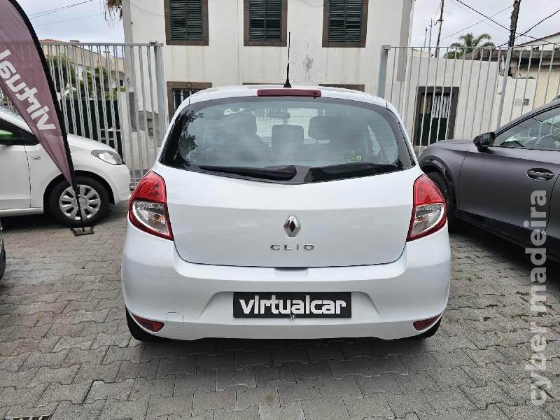 RENAULT CLIO 1.5 DCI Gasóleo
