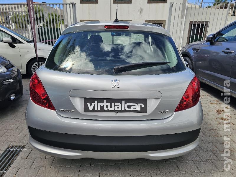 PEUGEOT 207 1.4 HDI Gasóleo